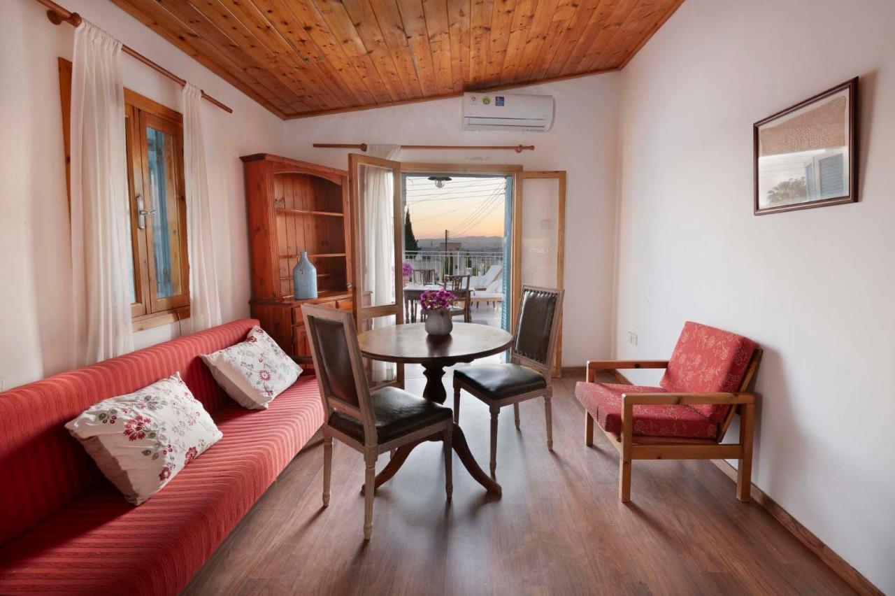 Cottage Houses Pentakomo Екстер'єр фото