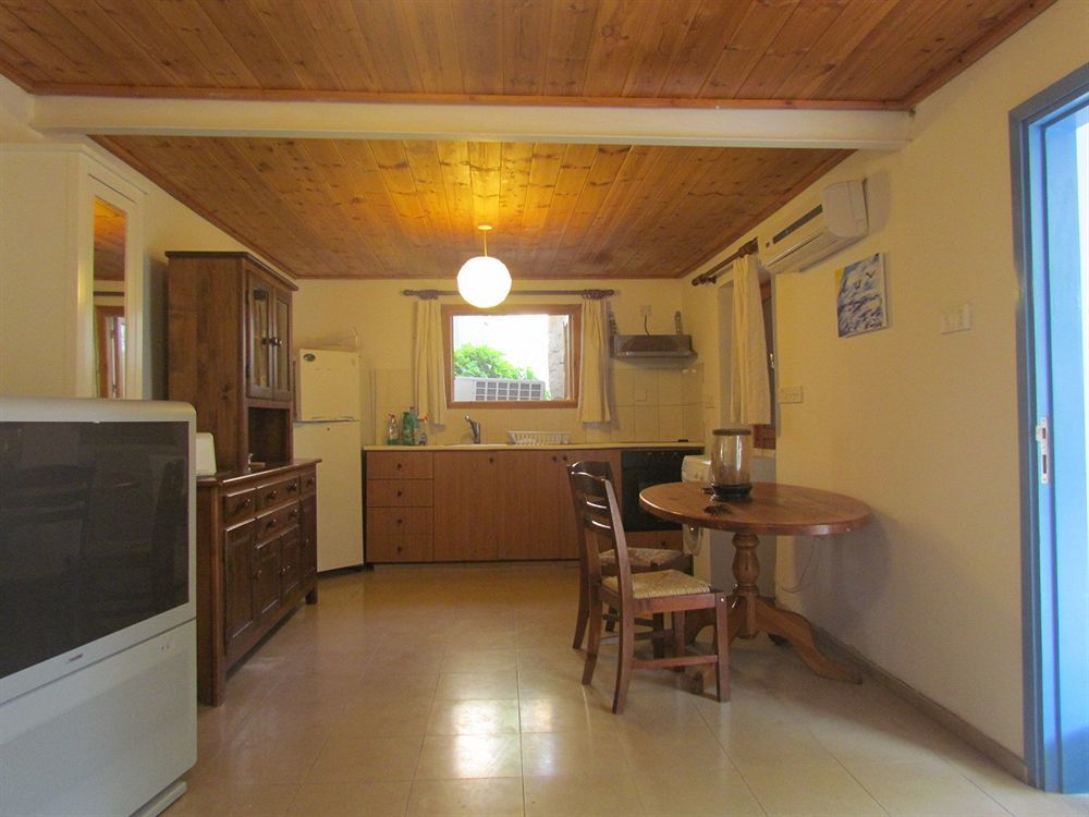 Cottage Houses Pentakomo Екстер'єр фото